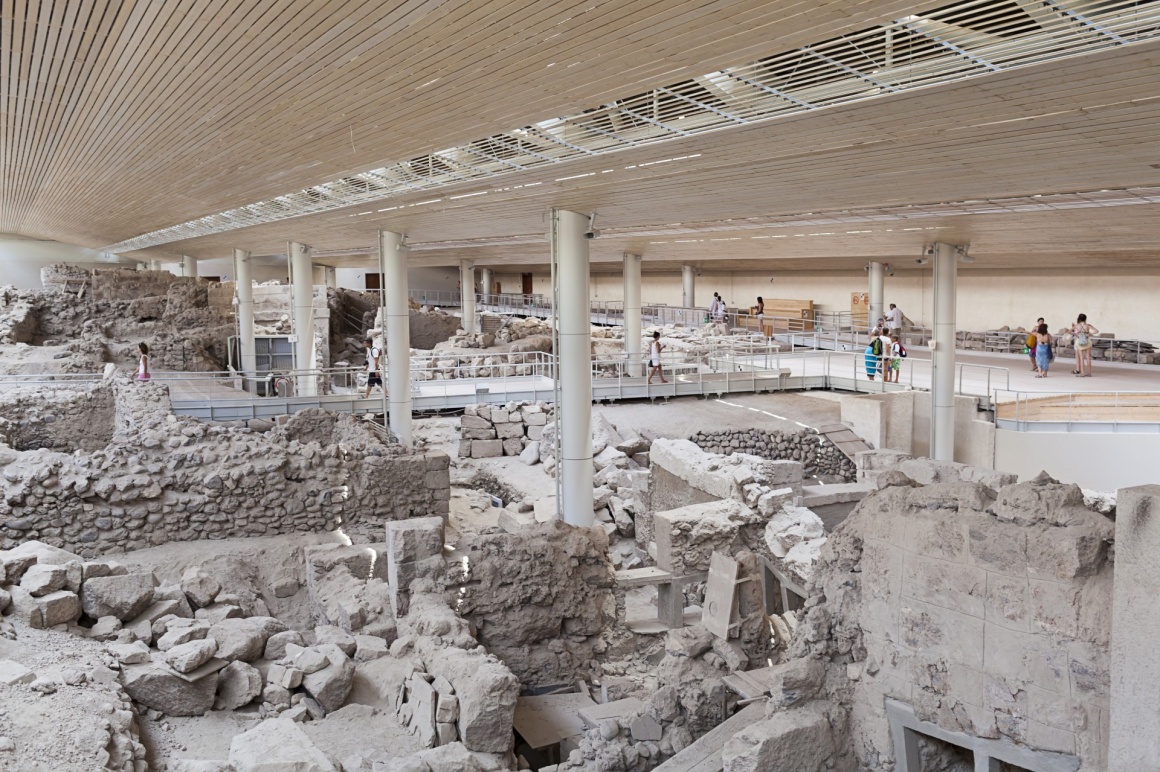 'Akrotiri,excavation site of a Minoan Bronze Age settlement on the Greek island of Santorini ' - Σαντορίνη